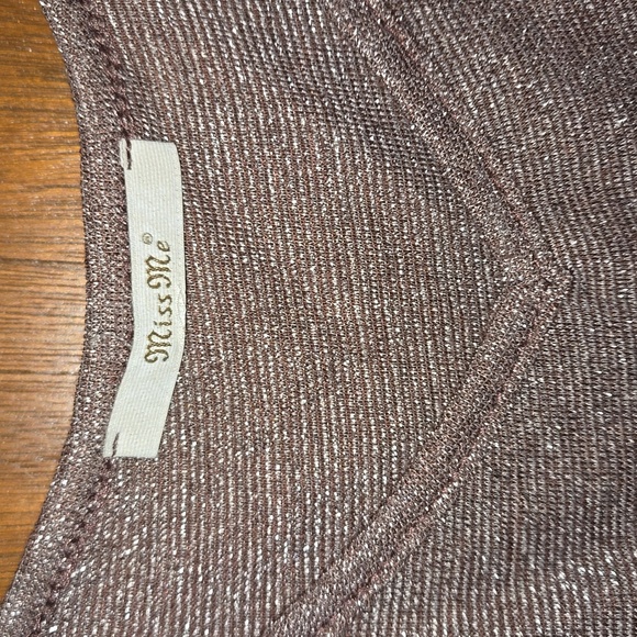 Miss Me Spaghetti String Top Shimmering Light Purple. Size M - Picture 2 of 6